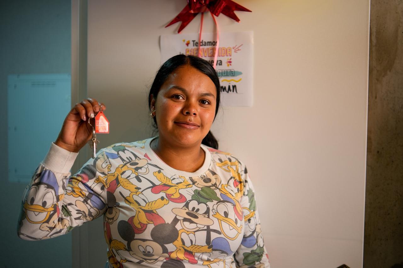 Entregas REAS Nuevos hogares nuevos comienzos para las familias en Bogotá 4