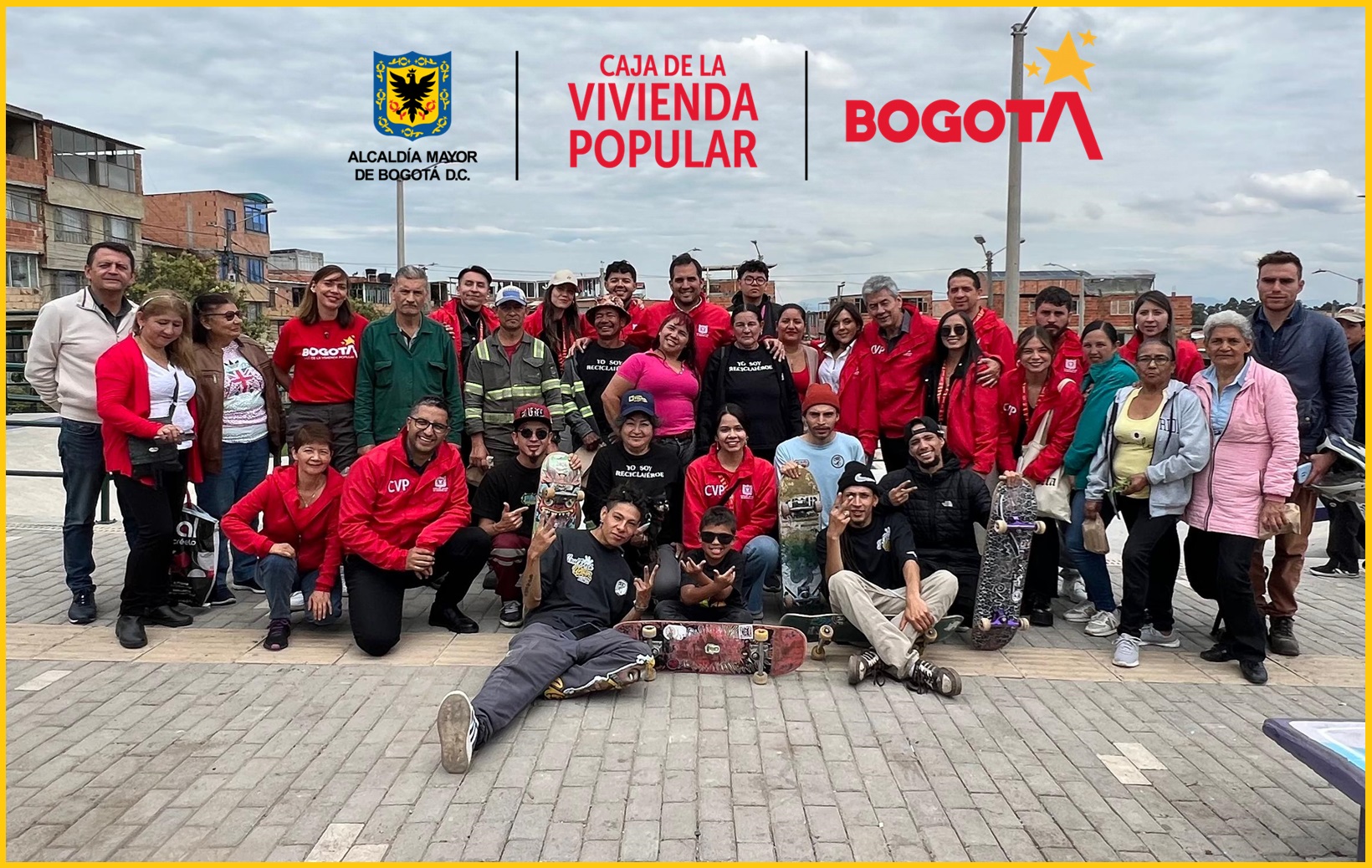 La Caja de la Vivienda Popular (CVP), en cabeza de su director general Juan Carlos Fernández Andrade, hizo la entrega de las obras de infraestructura y adecuación del Parque María Cano, y de las vías circundantes a la comunidad de los barrios María Cano, Las Huertas y los sectores vecinos de Ciudad Bolívar.   