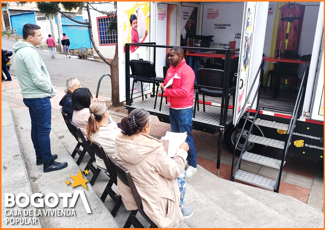 Cada jornada de la Ruta del Reconocimiento incluye el despliegue de un equipo multidisciplinario conformado por profesionales técnicos, jurídicos y sociales, quienes llevan a cabo diagnósticos en campo, socializaron los beneficios del acto de reconocimiento y resolviendo dudas puntuales con cada persona.