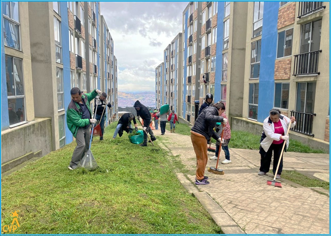 comunidad de San Cristóbal fortalecen la convivencia y el cuidado ambiental en Arboleda Santa Teresita